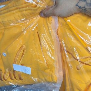 ASAALI SUIT‼️ SHORTS AND HOODIE‼️‼️‼️‼️ SIZE M‼️ *FITS LIKE A LARGE